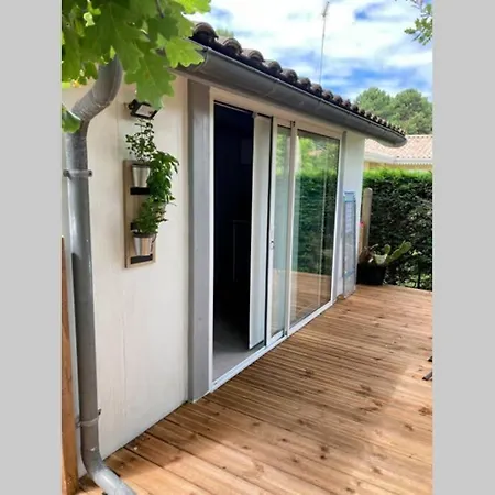 Charmant Chalet Avec Une Grande Terrasse Au Pyla La Teste-de-Buch Exterior photo
